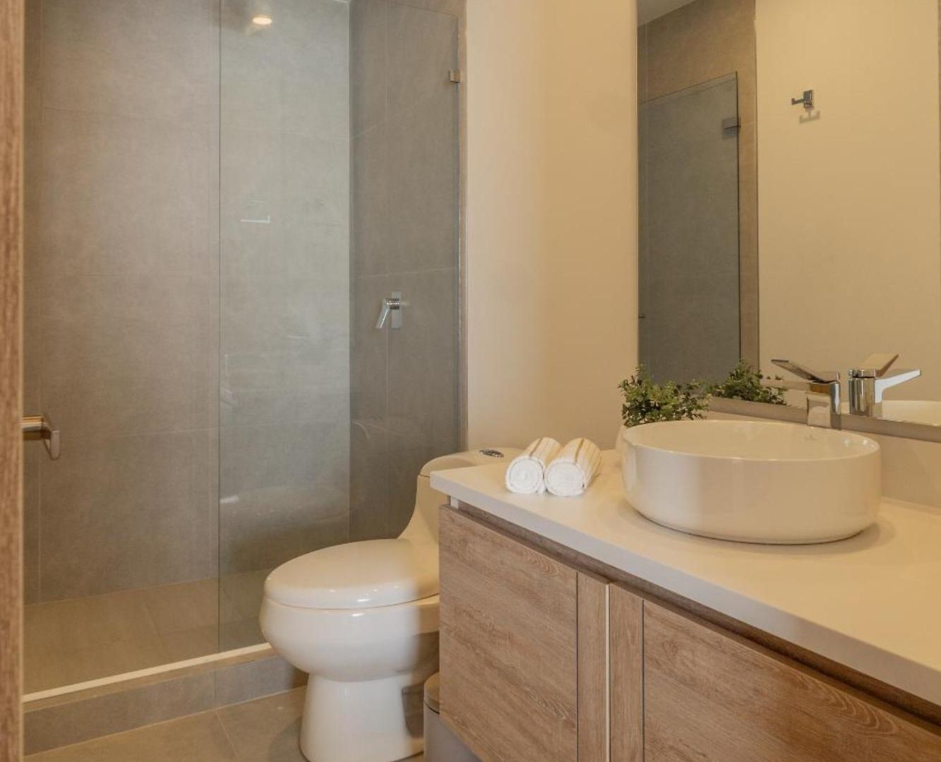 Wake Up To The Ocean, True Beachfront Terrace Apartamento *