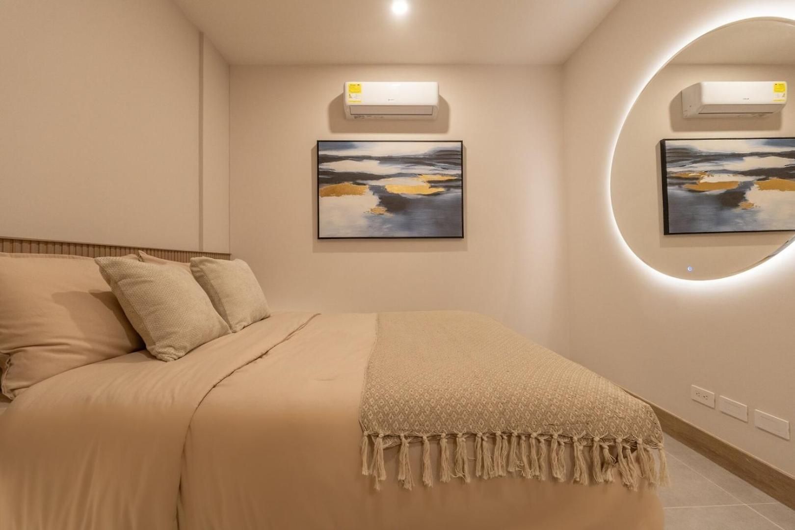 Apartamento Wake Up To The Ocean, True Beachfront Terrace *