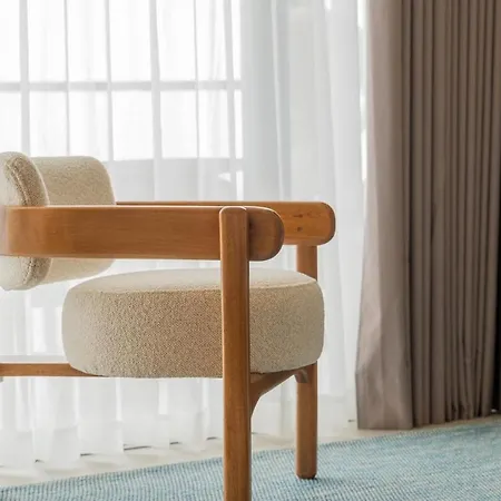 Wake Up To The Ocean, True Beachfront Terrace Apartamento