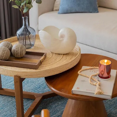 Wake Up To The Ocean, True Beachfront Terrace *
