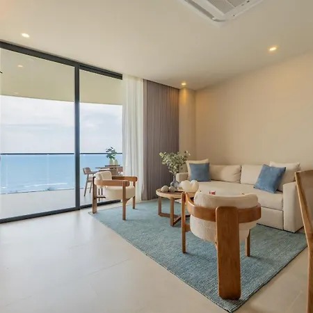 Apartamento Wake Up To The Ocean, True Beachfront Terrace *