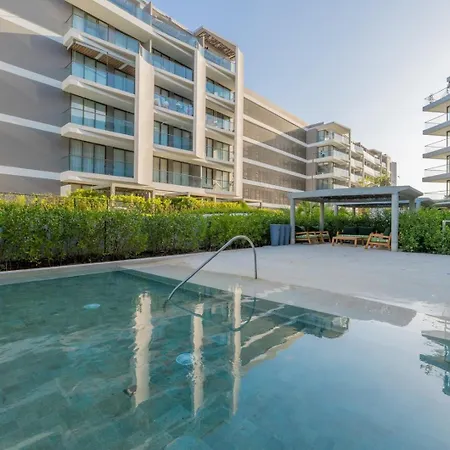 Apartamento Wake Up To The Ocean, True Beachfront Terrace